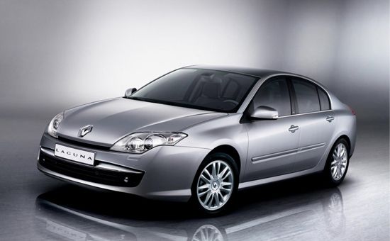 2008-Renault-Laguna.jpg